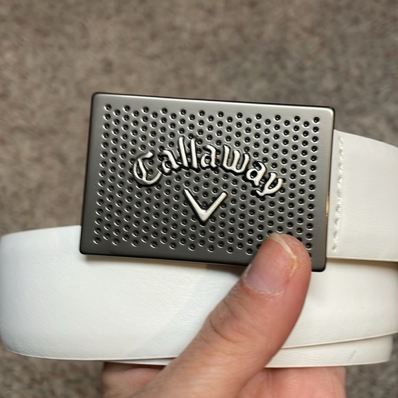 Callaway leather belt with silver buckle - Picture 2 of 4